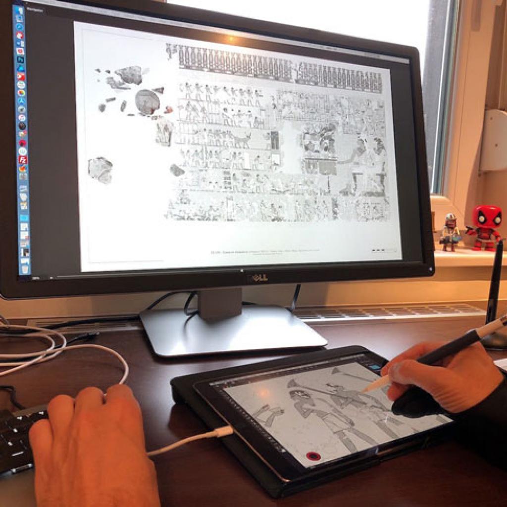 instagram-gallery/Desktop Photoshop tethered to the iPad for digital inking using Astropad Studio 