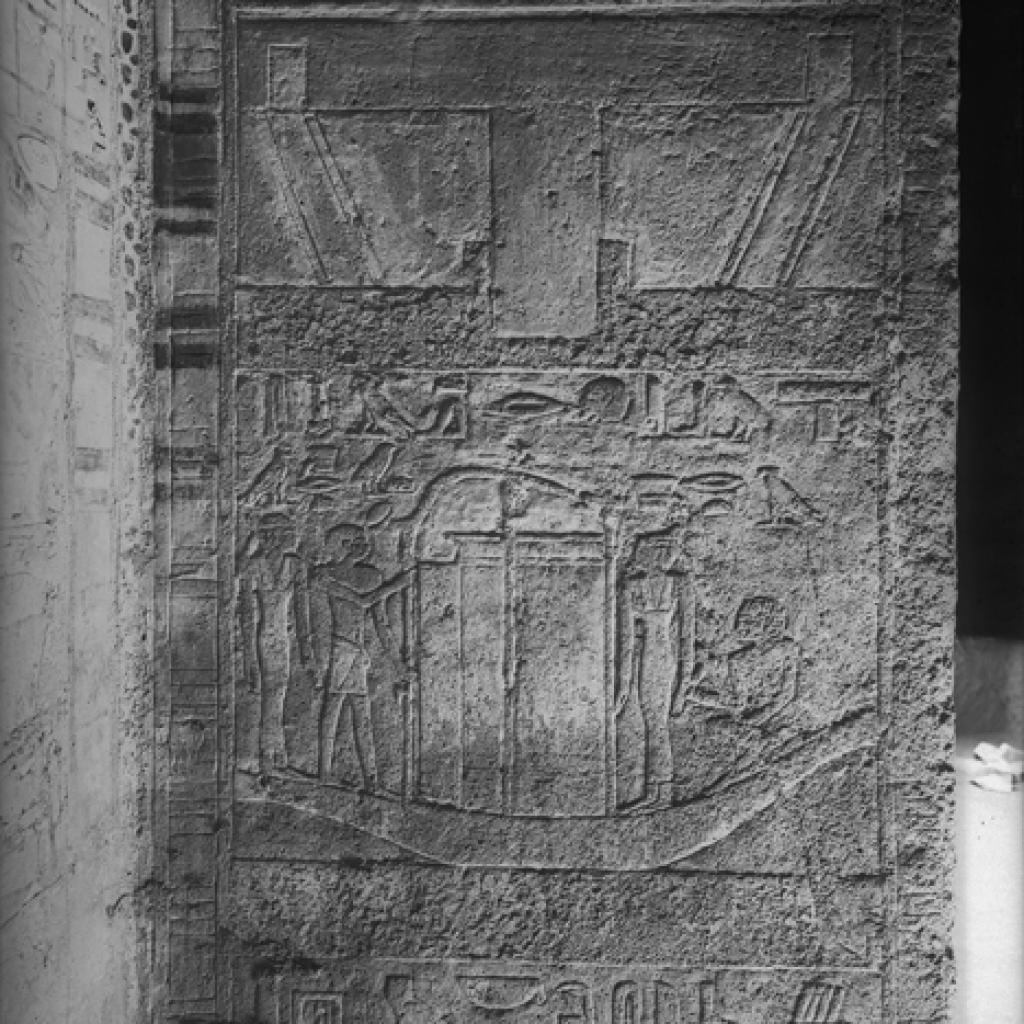 Plate XX. b. Idu, north wall, panels left of entrance, center